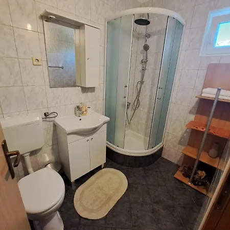 فندق Holiday Macukin بريلا